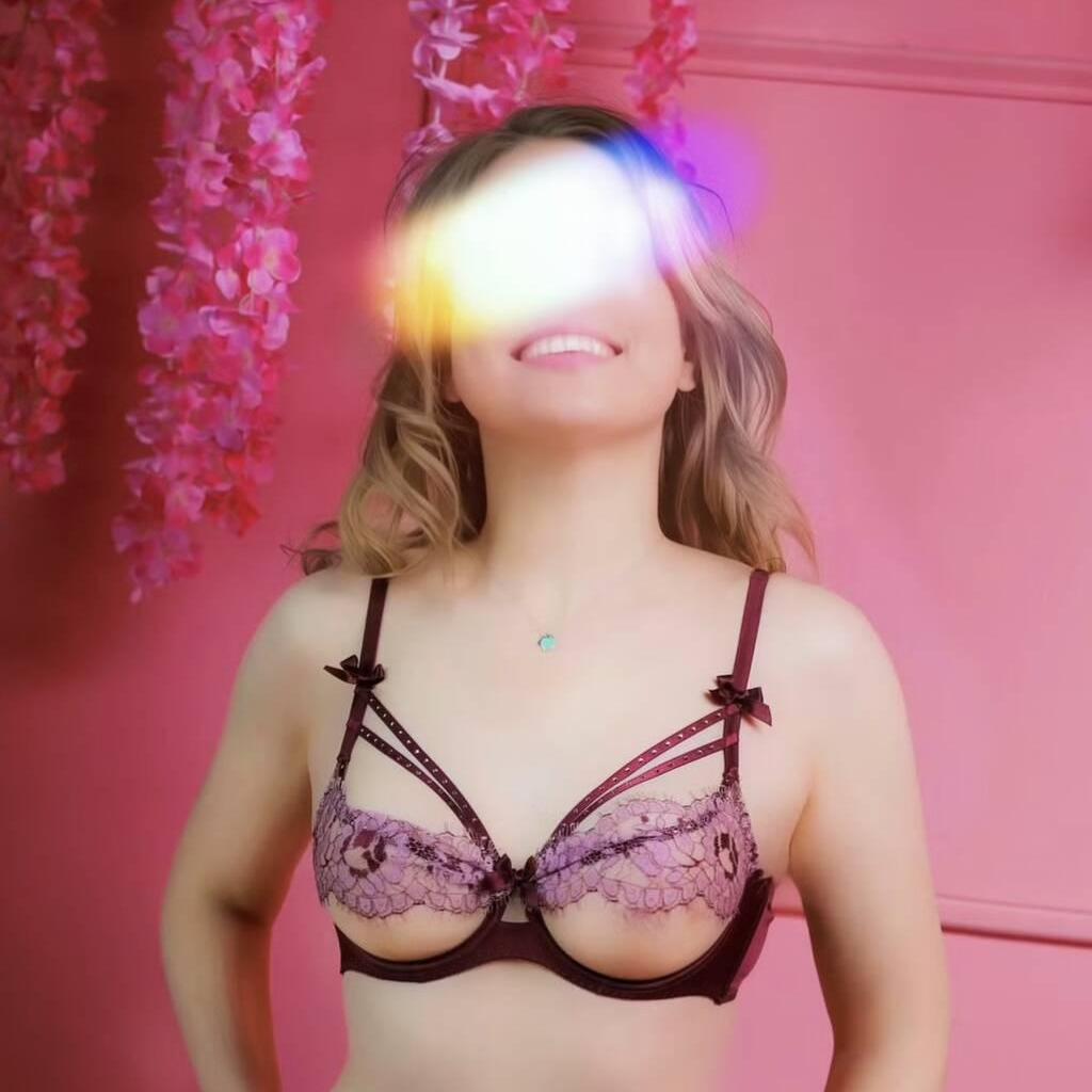 
                        Cindy
                     is Female Escorts. | Trois Rivieres | Quebec | Canada | canadapleasure.com 