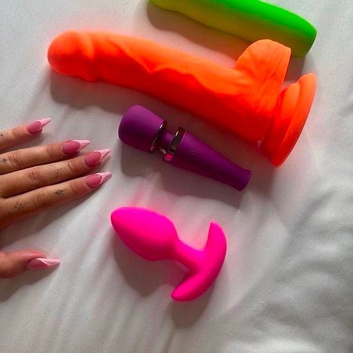 Amanda Colon is Female Escorts. | Kitchener | Ontario | Canada | canadapleasure.com 