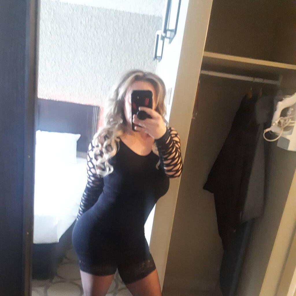 
                        SKY
                     is Female Escorts. | Medicine Hat | Alberta | Canada | canadapleasure.com 