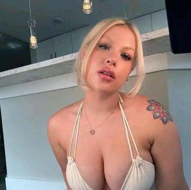 
                        Daisy
                     is Female Escorts. | Fredericton | New Brunswick | Canada | canadapleasure.com 