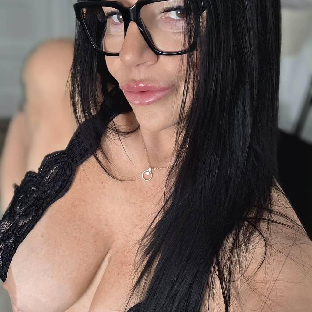 
                        Lolliqueen69
                     is Female Escorts. | Quebec City | Quebec | Canada | canadapleasure.com 