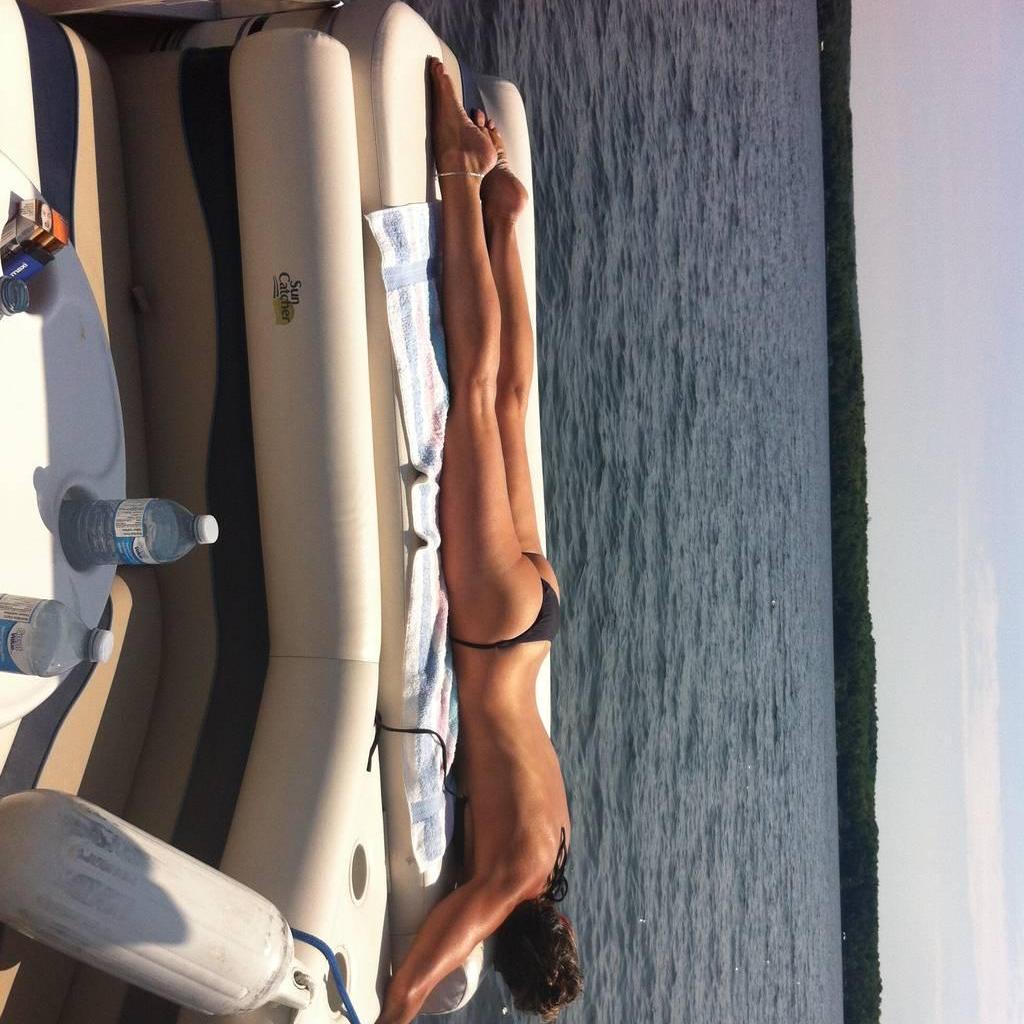 
                        Bella
                     is Female Escorts. | Kingston | Ontario | Canada | canadapleasure.com 