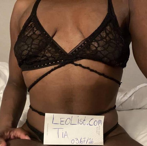 
                        Tia 613 . 903 8899
                     is Female Escorts. | Niagara | Ontario | Canada | canadapleasure.com 