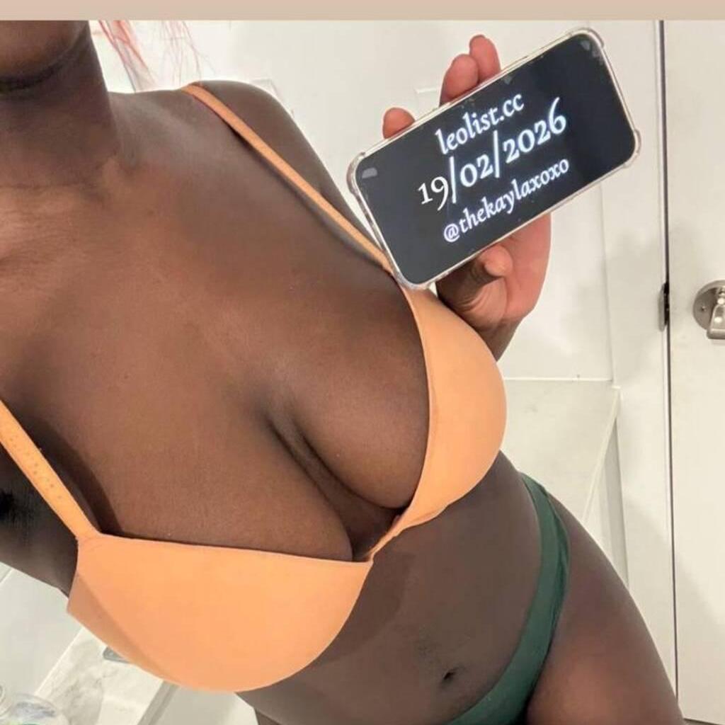 
                        Thekaylaxoxo
                     is Female Escorts. | Montreal | Quebec | Canada | canadapleasure.com 