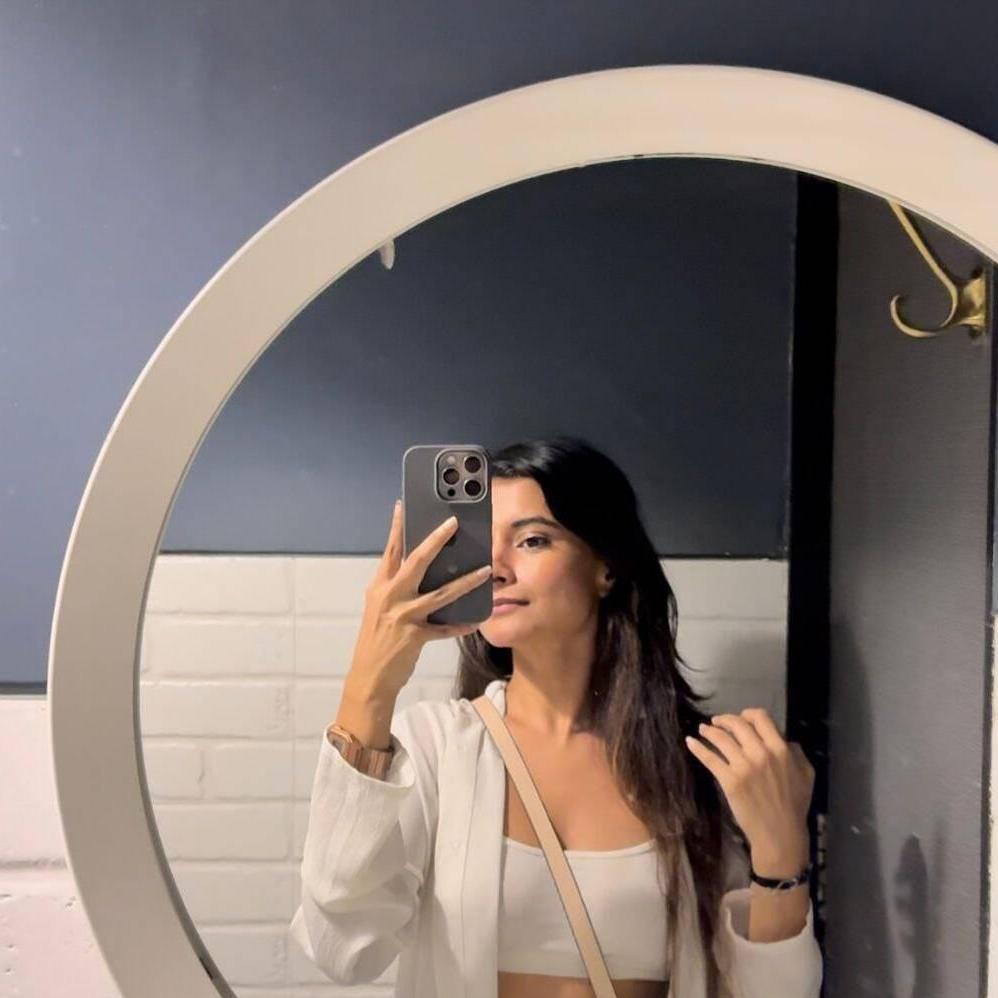 
                        Komal
                     is Female Escorts. | Calgary | Alberta | Canada | canadapleasure.com 