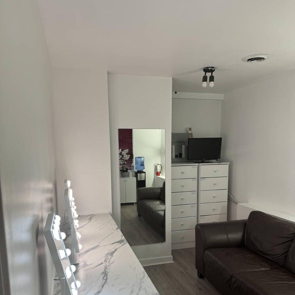 
                        Haven
                     is Female Escorts. | Ft Mcmurray | Alberta | Canada | canadapleasure.com 