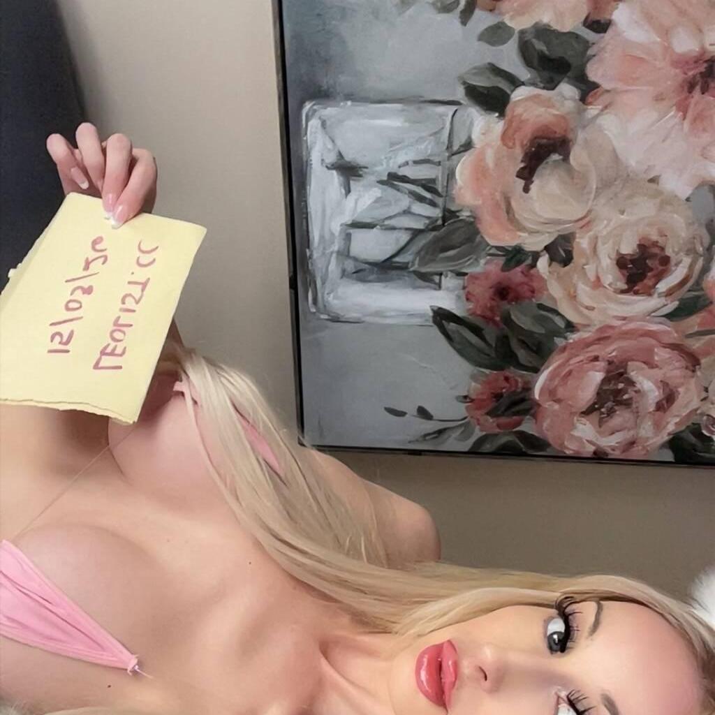 
                        Summer
                     is Female Escorts. | Toronto | Ontario | Canada | canadapleasure.com 