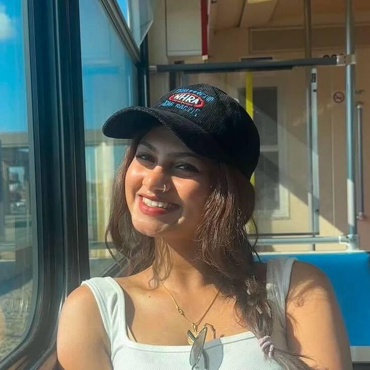 
                        Reet
                     is Female Escorts. | Calgary | Alberta | Canada | canadapleasure.com 