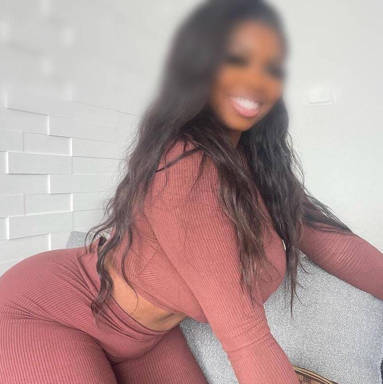 
                        Jasmine
                     is Female Escorts. | Abbotsford | British Columbia | Canada | canadapleasure.com 