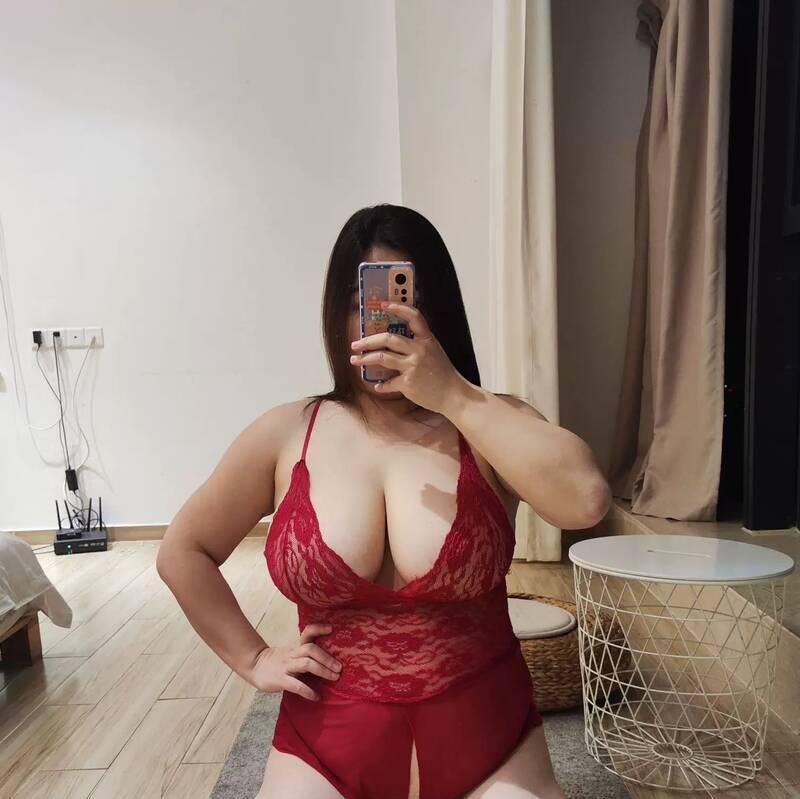 
                        Annie
                     is Female Escorts. | Kitchener | Ontario | Canada | canadapleasure.com 