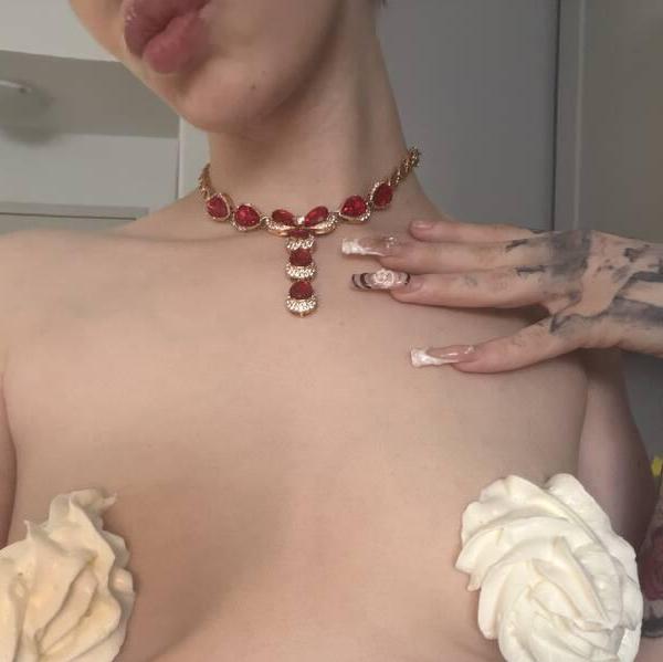 
                        Rosie
                     is Female Escorts. | Niagara | Ontario | Canada | canadapleasure.com 