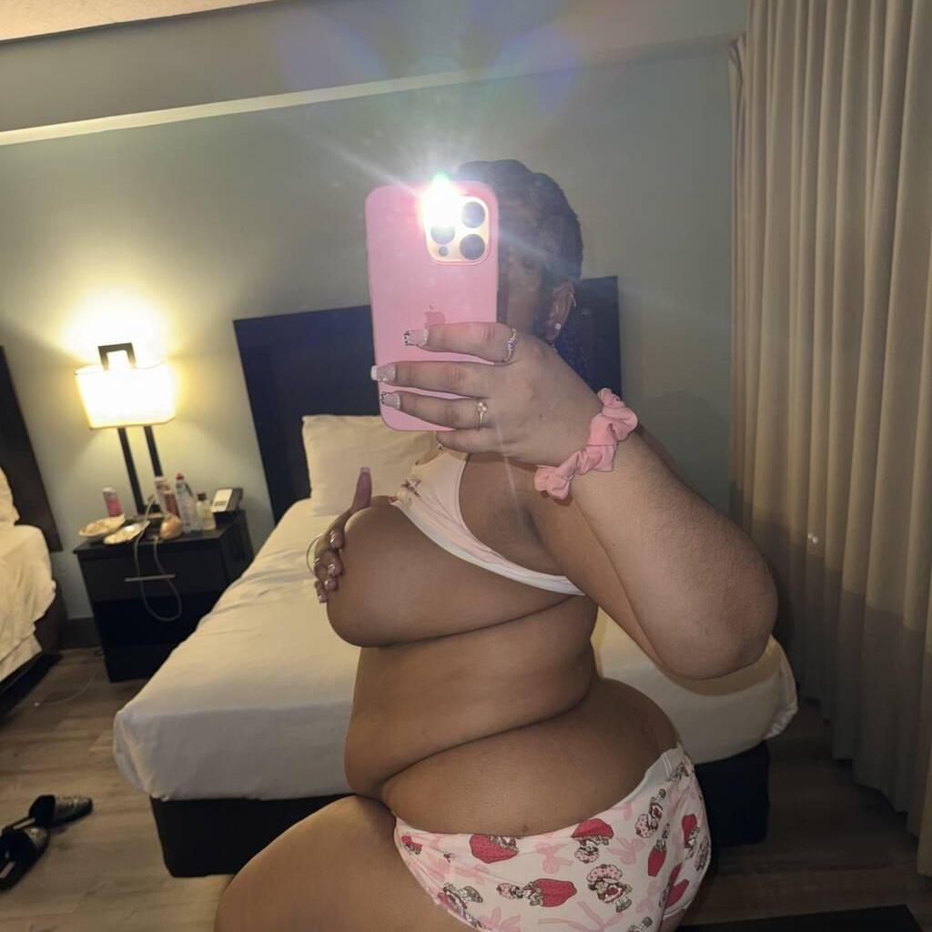 
                        Sweethoney
                     is Female Escorts. | Toronto | Ontario | Canada | canadapleasure.com 