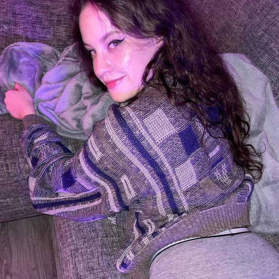 
                        Jenna
                     is Female Escorts. | St. Albert | Alberta | Canada | canadapleasure.com 