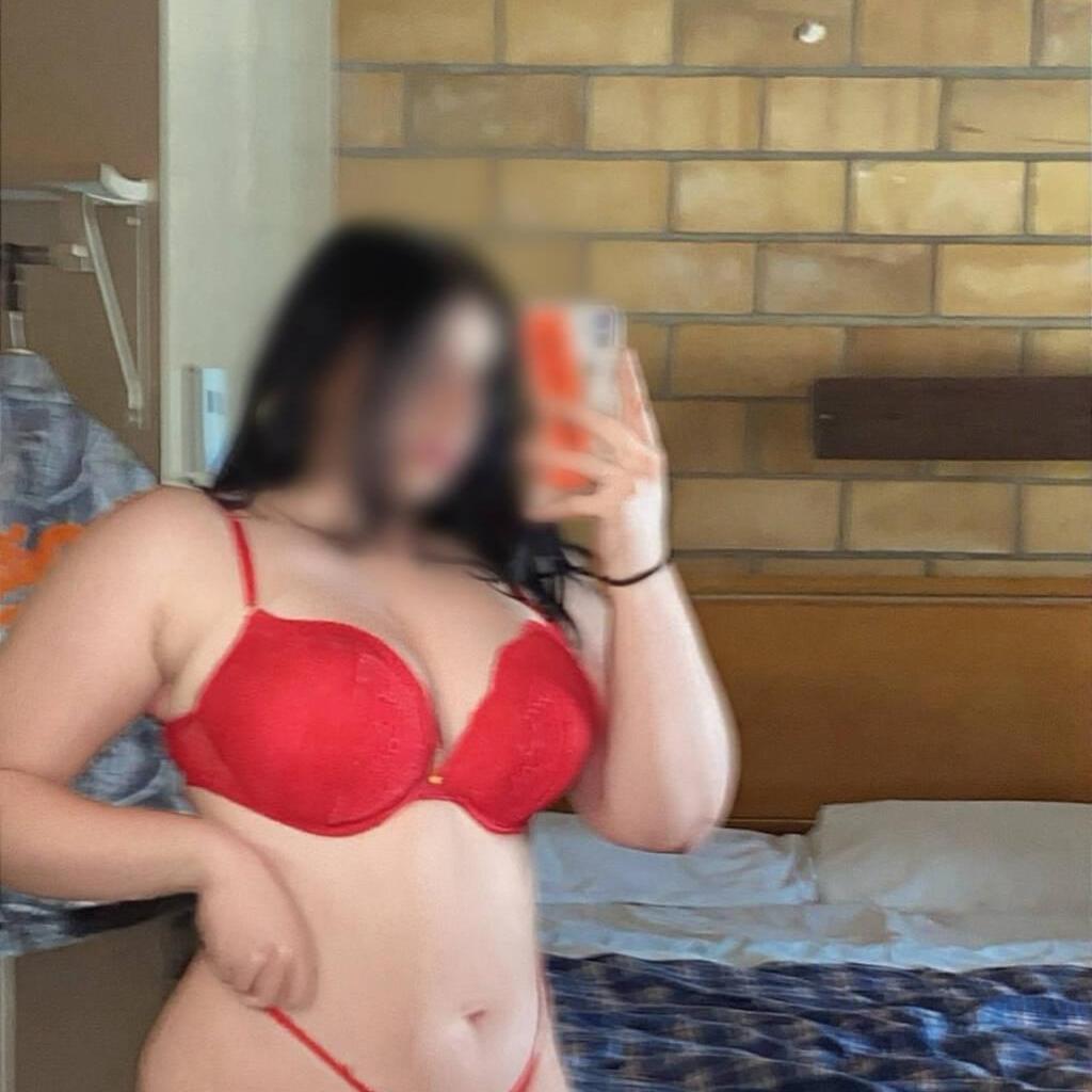 
                        Lexie
                     is Female Escorts. | Saguenay | Quebec | Canada | canadapleasure.com 