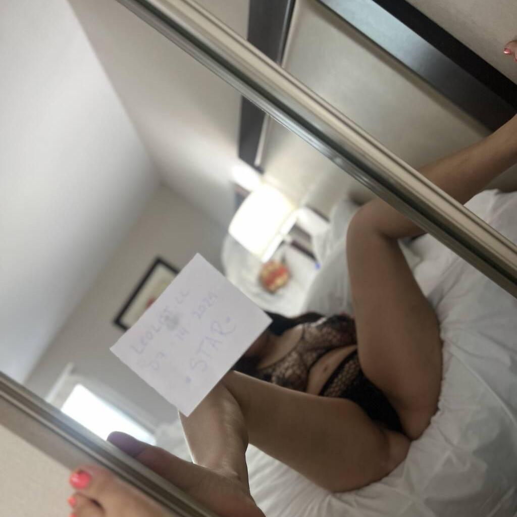 
                        𝓢𝓣𝓐𝓡𝓡
                     is Female Escorts. | Sarnia | Ontario | Canada | canadapleasure.com 