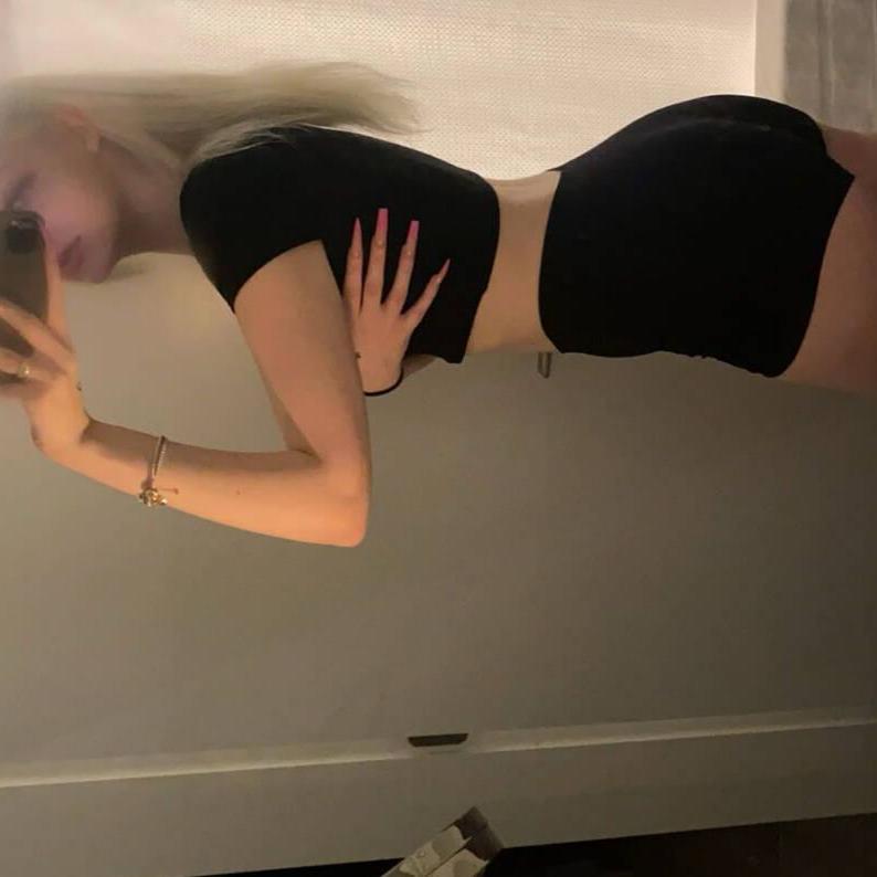 
                        ALICE
                     is Female Escorts. | Quebec City | Quebec | Canada | canadapleasure.com 