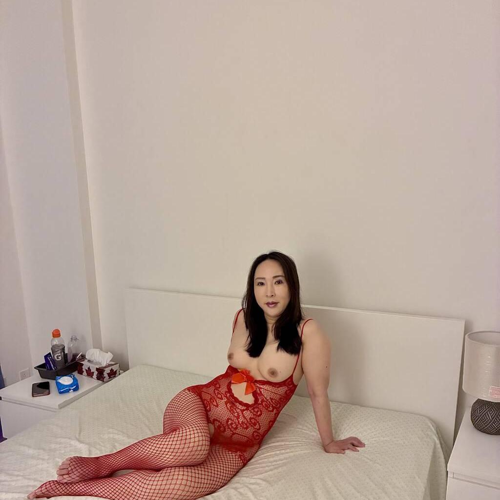 
                        Ming 438. 935. 4030
                     is Female Escorts. | Quebec City | Quebec | Canada | canadapleasure.com 