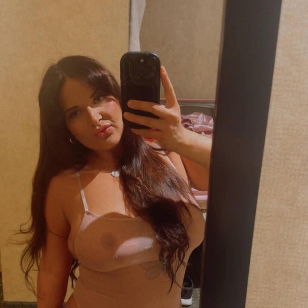 
                        Sophie
                     is Female Escorts. | Kelowna | British Columbia | Canada | canadapleasure.com 