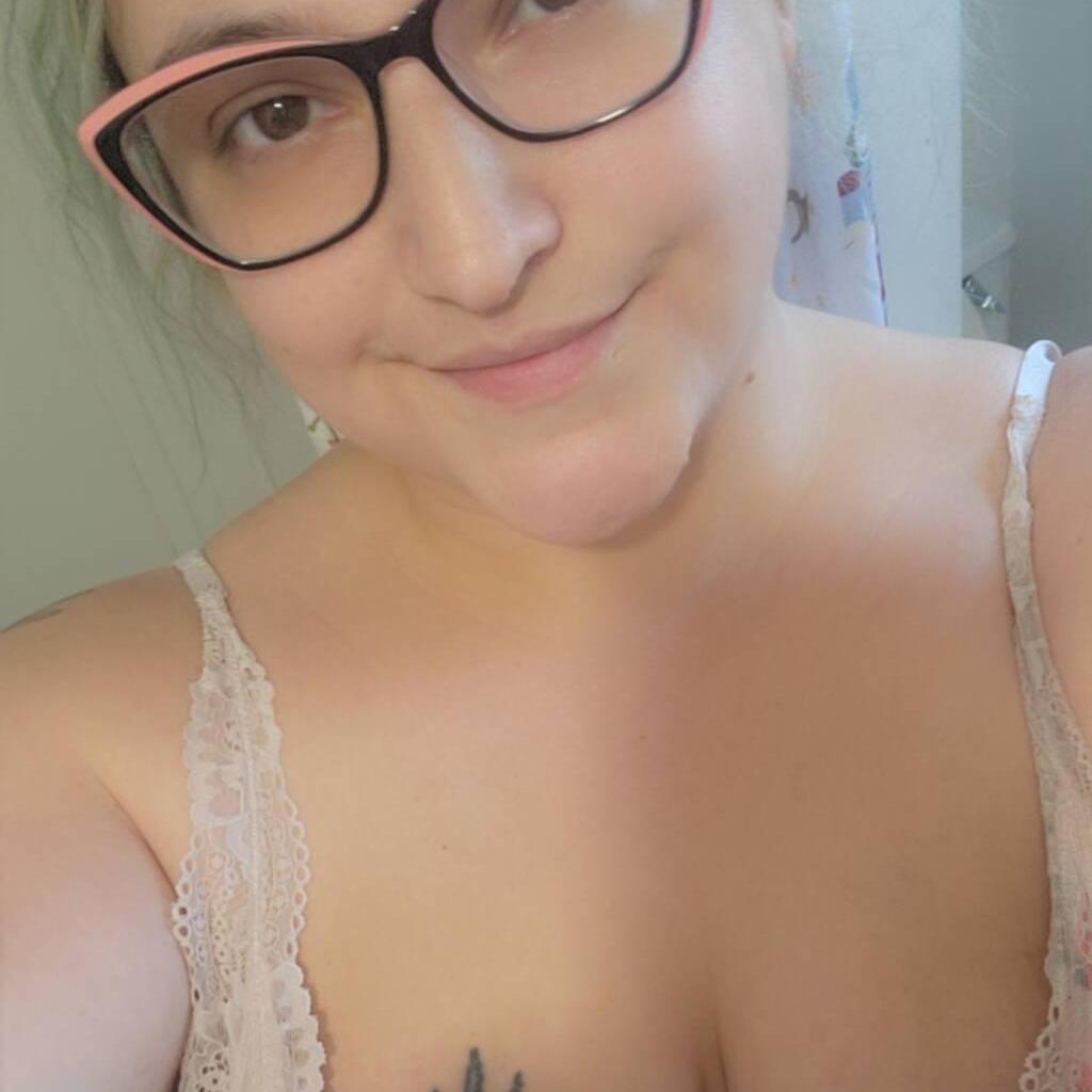 
                        Nessa
                     is Female Escorts. | Moncton | New Brunswick | Canada | canadapleasure.com 