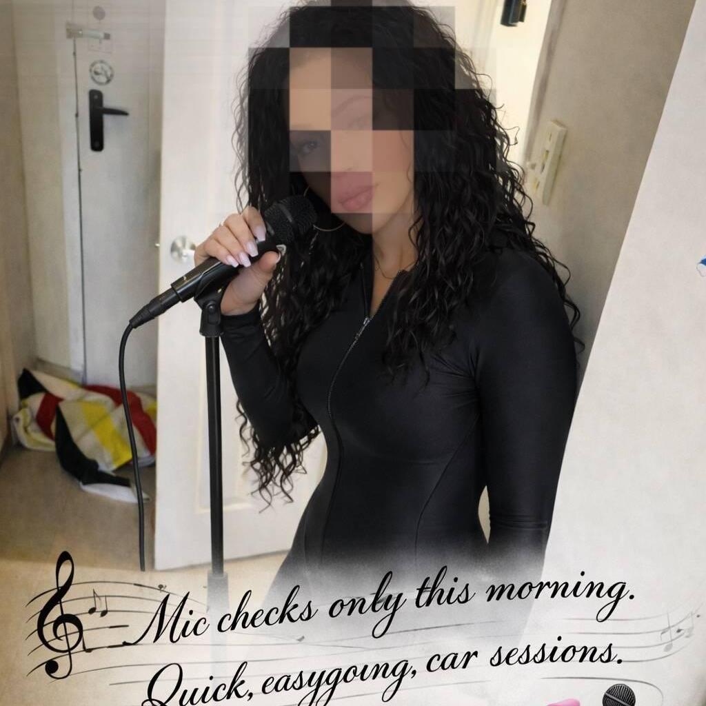 
                        Bonnie
                     is Female Escorts. | Barrie | Ontario | Canada | canadapleasure.com 