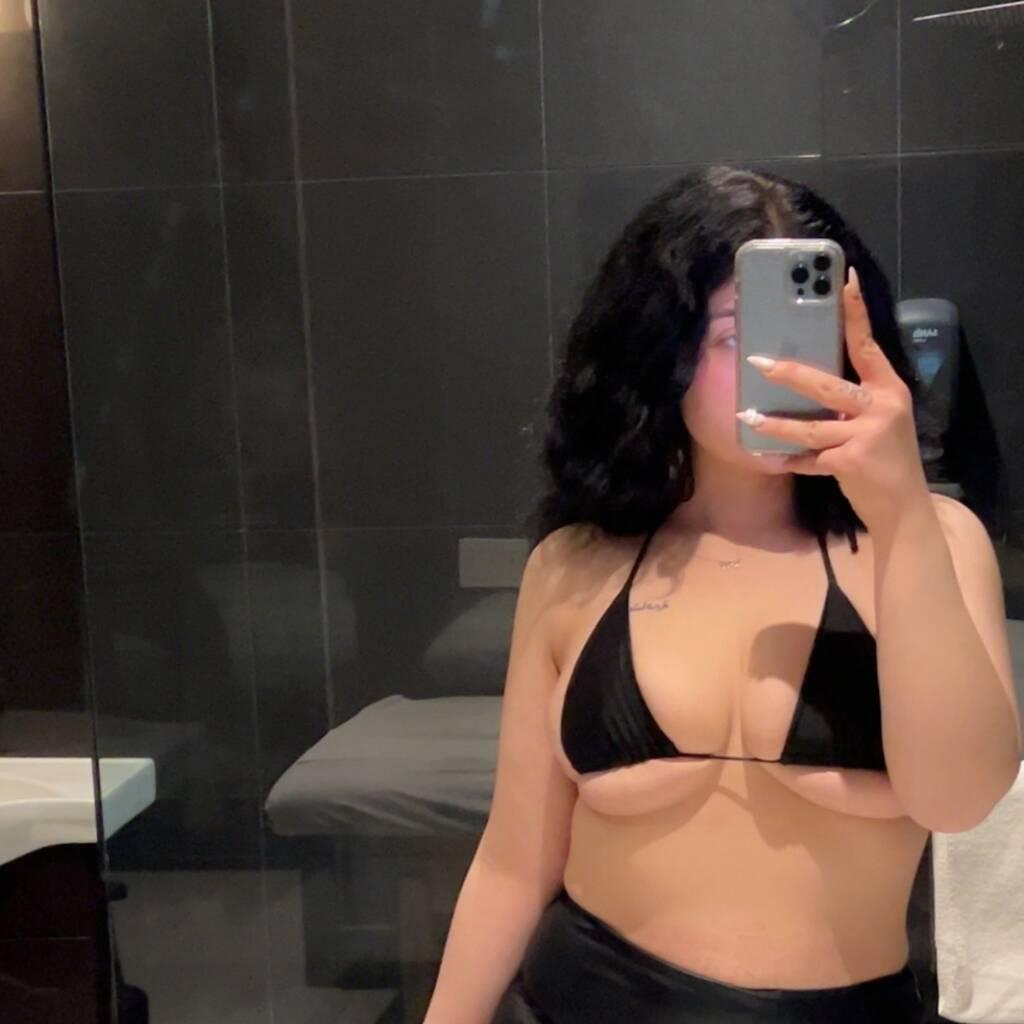 
                        Ayah
                     is Female Escorts. | Toronto | Ontario | Canada | canadapleasure.com 