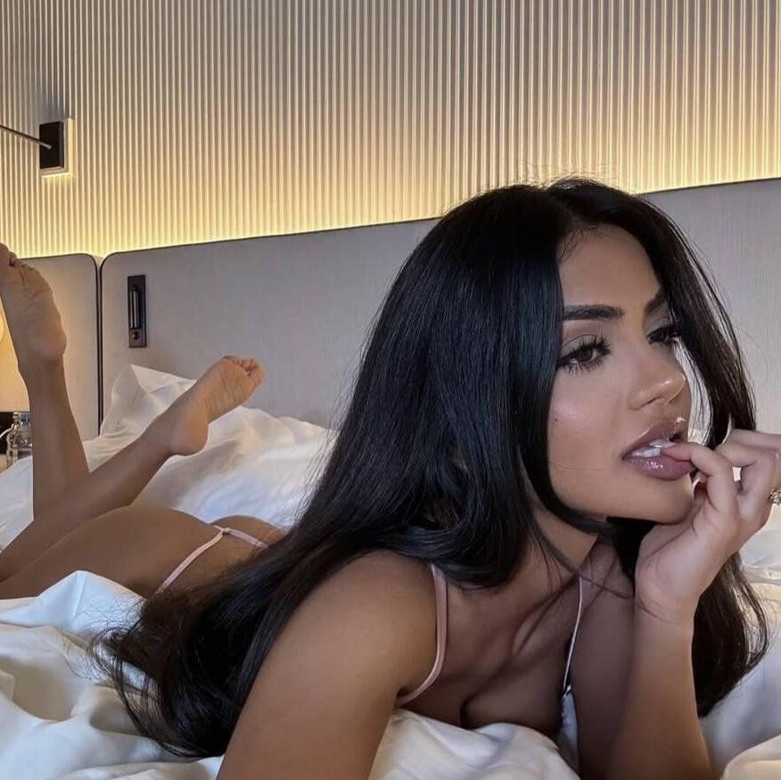 
                        Mimi
                     is Female Escorts. | Sarnia | Ontario | Canada | canadapleasure.com 