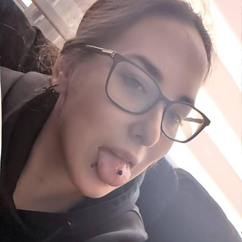 
                        Skyehigh
                     is Female Escorts. | Trois Rivieres | Quebec | Canada | canadapleasure.com 