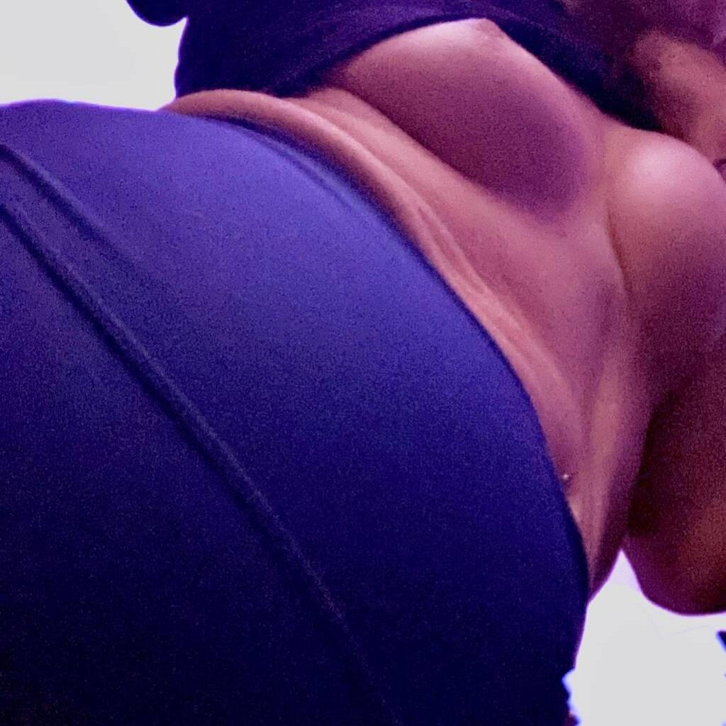 
                        Emii
                     is Female Escorts. | Abbotsford | British Columbia | Canada | canadapleasure.com 