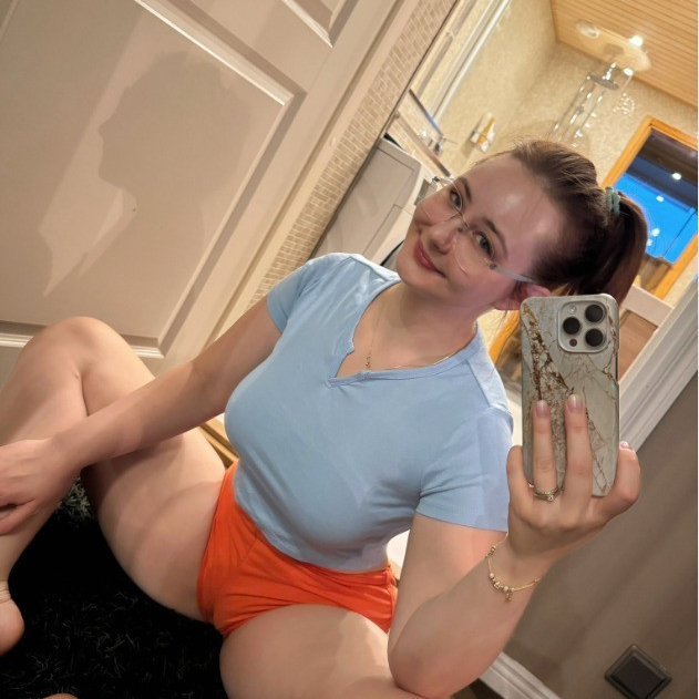 Emma is Female Escorts. | Edmonton | Alberta | Canada | canadapleasure.com 