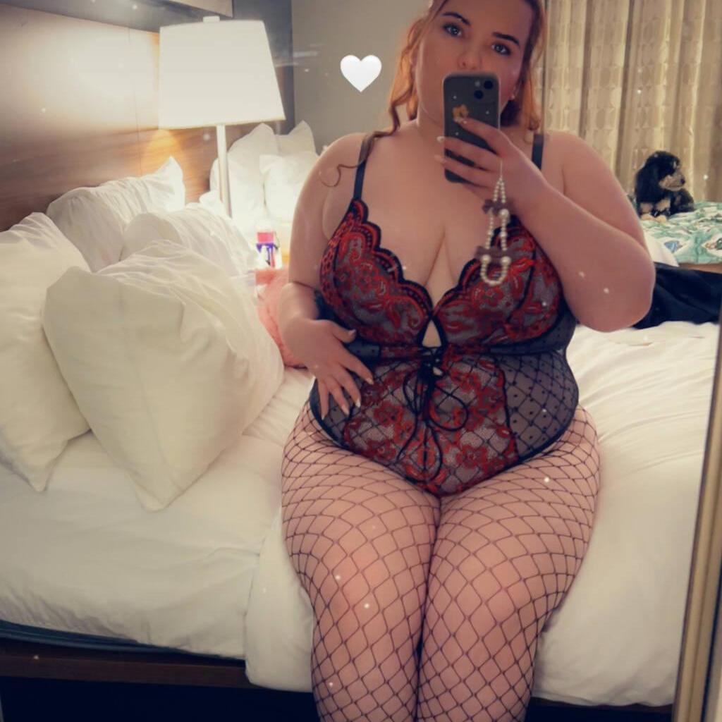 
                        Summer
                     is Female Escorts. | Hamilton | Ontario | Canada | canadapleasure.com 