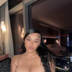 
                        Julia
                     is Female Escorts. | Niagara | Ontario | Canada | canadapleasure.com 