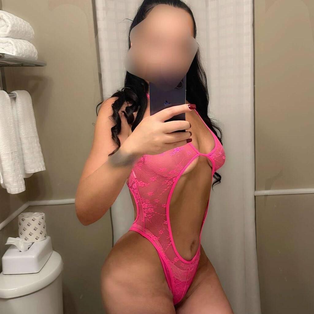 
                        Amalia
                     is Female Escorts. | Calgary | Alberta | Canada | canadapleasure.com 