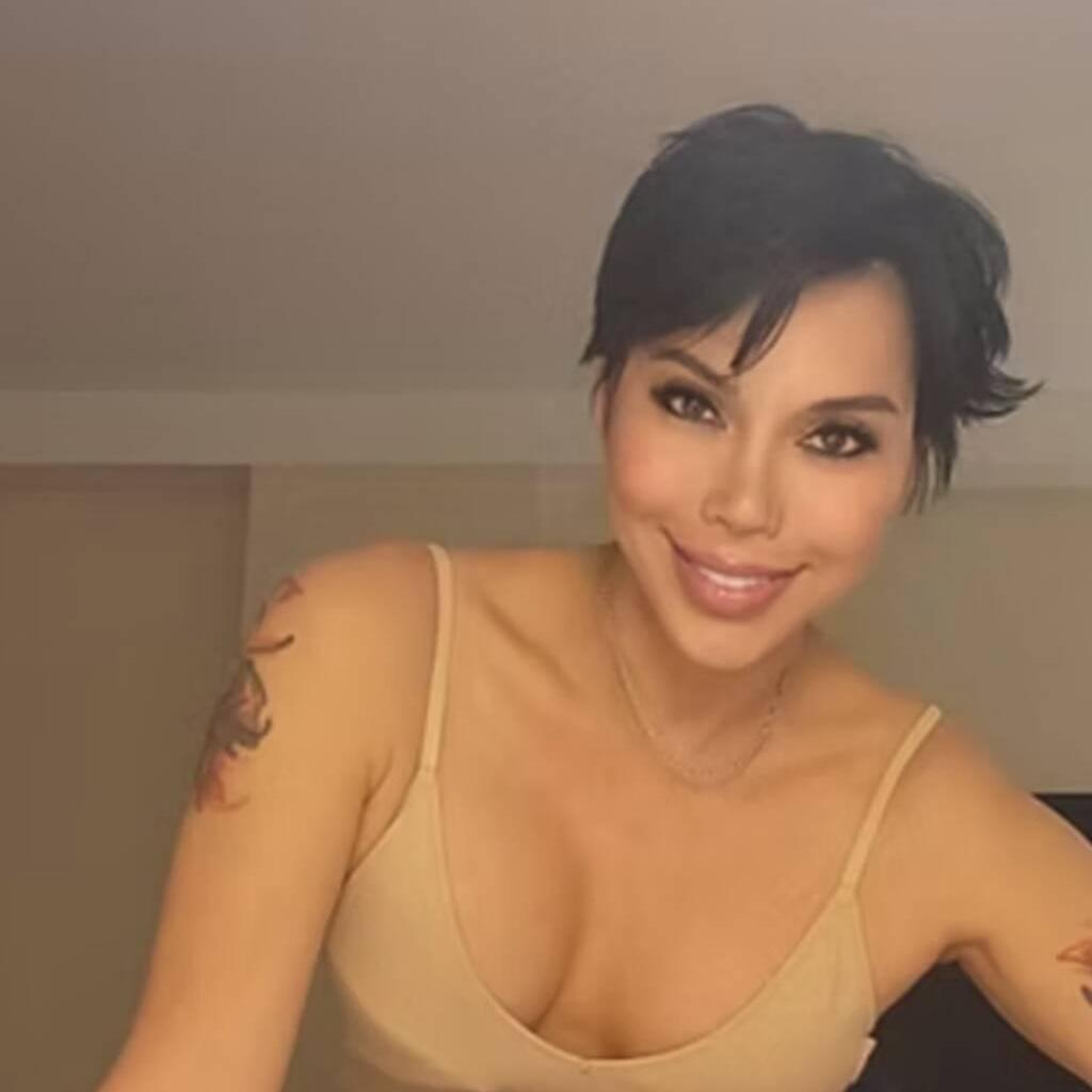 
                        Allie Zeon
                     is Female Escorts. | Cariboo | British Columbia | Canada | canadapleasure.com 