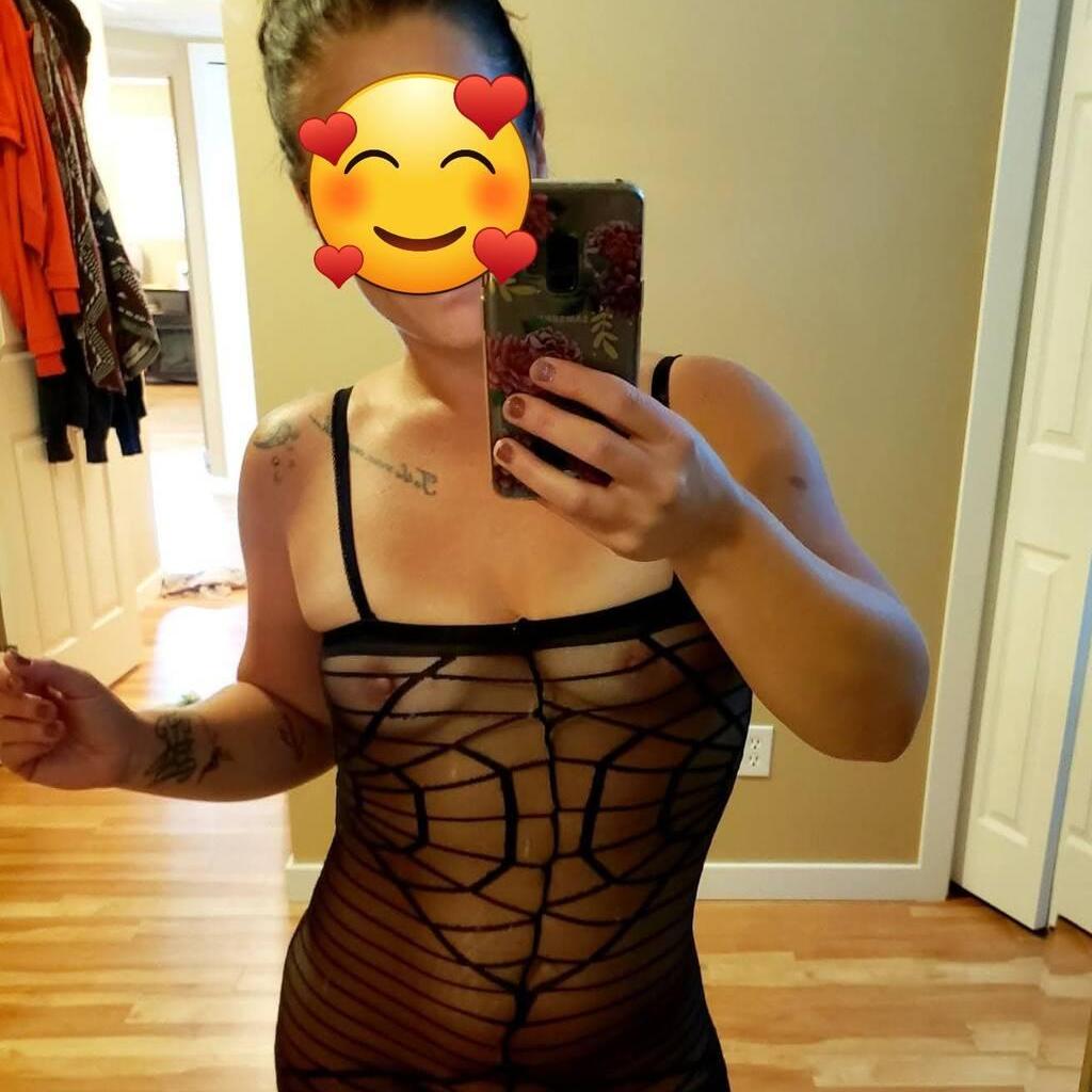 
                        Nina
                     is Female Escorts. | Kelowna | British Columbia | Canada | canadapleasure.com 