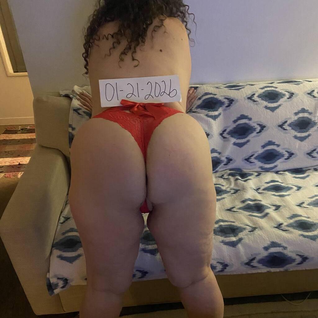 
                        Marina
                     is Female Escorts. | Hamilton | Ontario | Canada | canadapleasure.com 