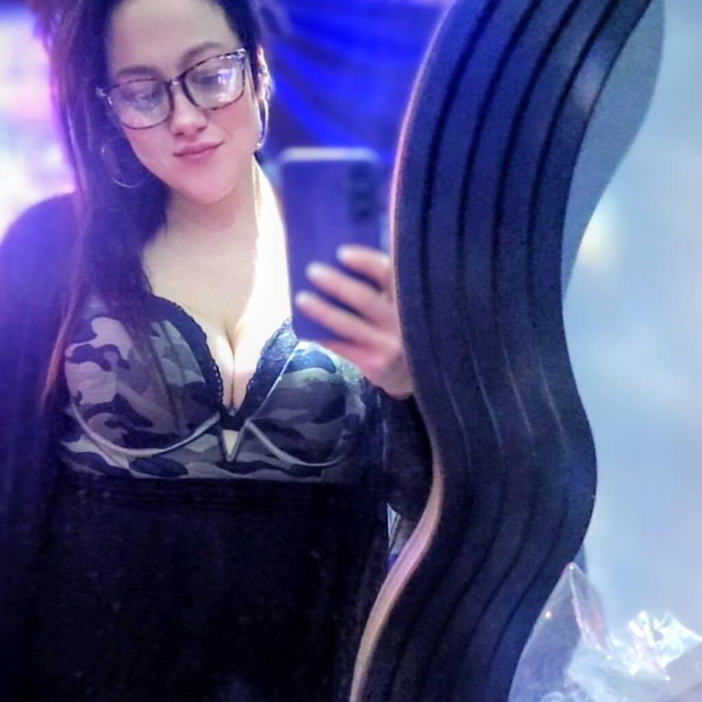 
                        T.T.
                     is Female Escorts. | Edmonton | Alberta | Canada | canadapleasure.com 