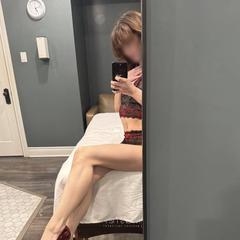 
                        Esme
                     is Female Escorts. | Niagara | Ontario | Canada | canadapleasure.com 