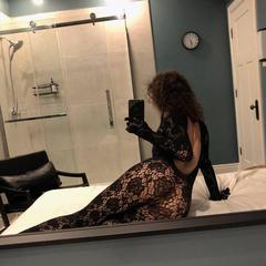 
                        Esme
                     is Female Escorts. | Niagara | Ontario | Canada | canadapleasure.com 