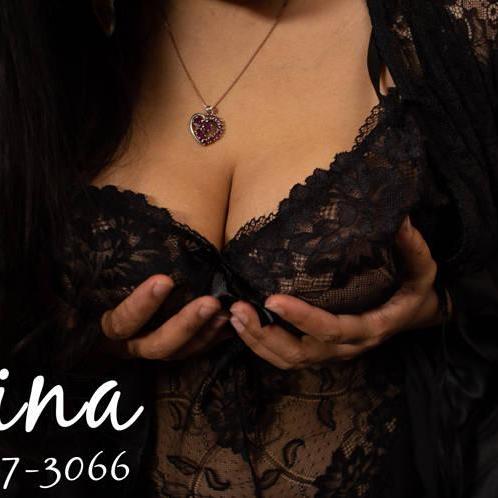 
                        Raina
                     is Female Escorts. | Quebec City | Quebec | Canada | canadapleasure.com 