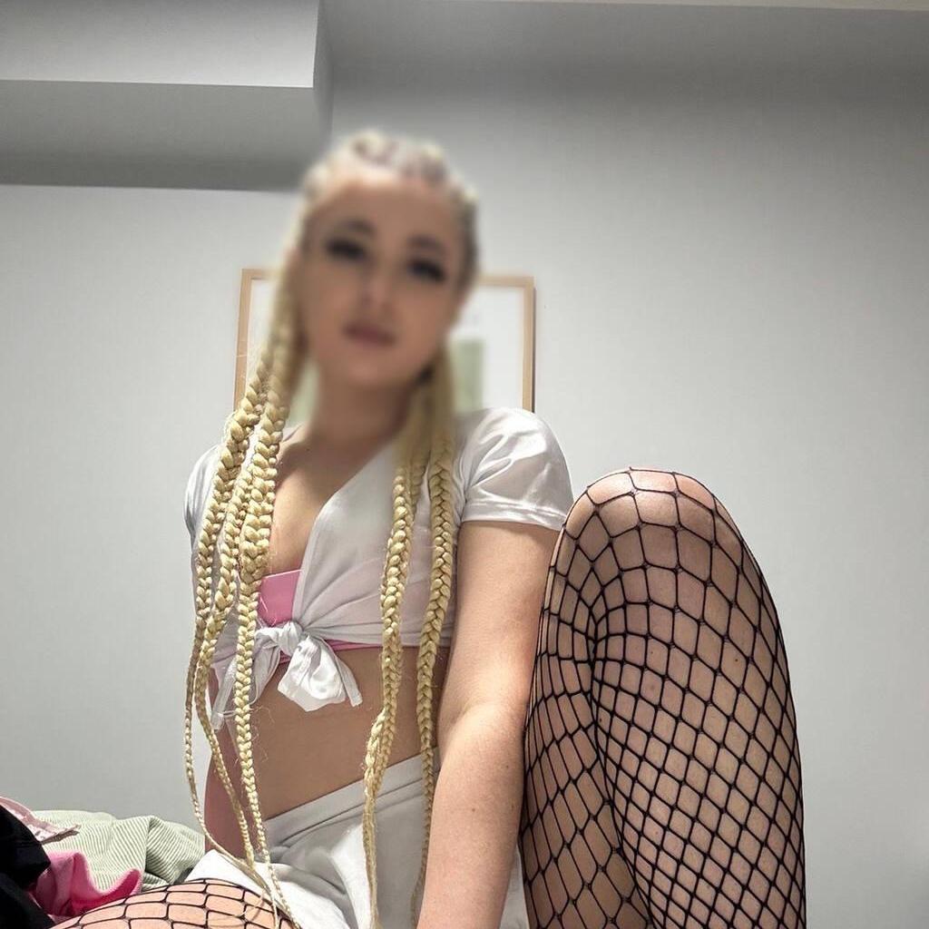 
                        Bianca
                     is Female Escorts. | Calgary | Alberta | Canada | canadapleasure.com 