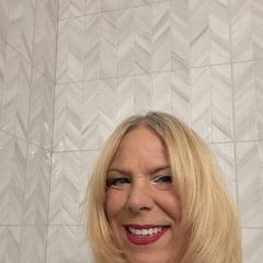 
                        Donna
                     is Female Escorts. | Edmonton | Alberta | Canada | canadapleasure.com 