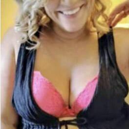 
                        Bentlee
                     is Female Escorts. | Niagara | Ontario | Canada | canadapleasure.com 