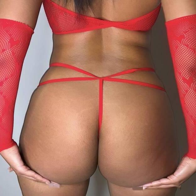 
                        Monica
                     is Female Escorts. | Kingston | Ontario | Canada | canadapleasure.com 