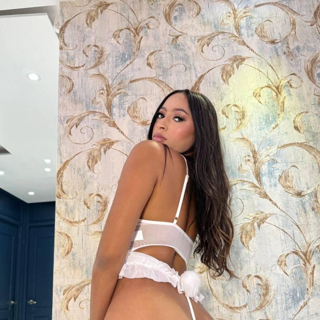 
                        Weiheng
                     is Female Escorts. | Toronto | Ontario | Canada | canadapleasure.com 