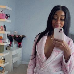 
                        Ari
                     is Female Escorts. | Barrie | Ontario | Canada | canadapleasure.com 