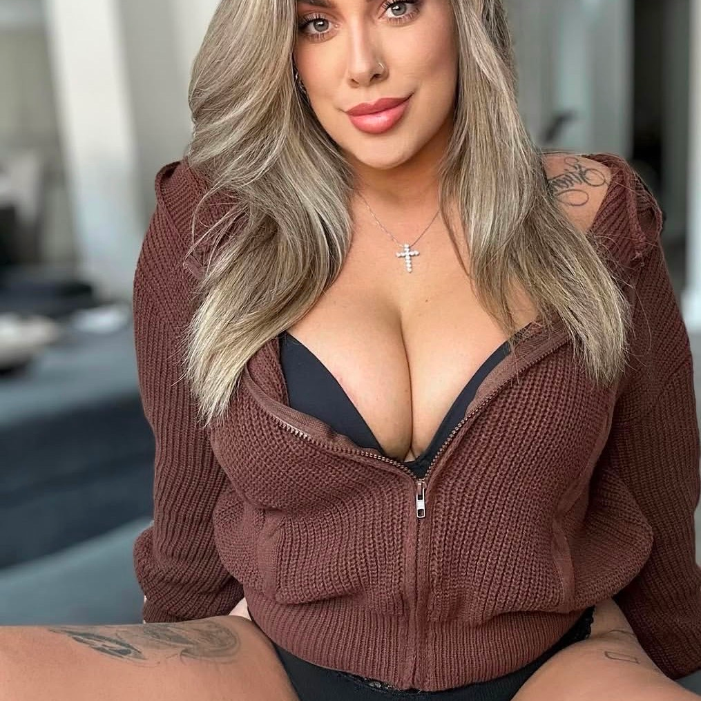 Jessica is Female Escorts. | Toronto | Ontario | Canada | canadapleasure.com 