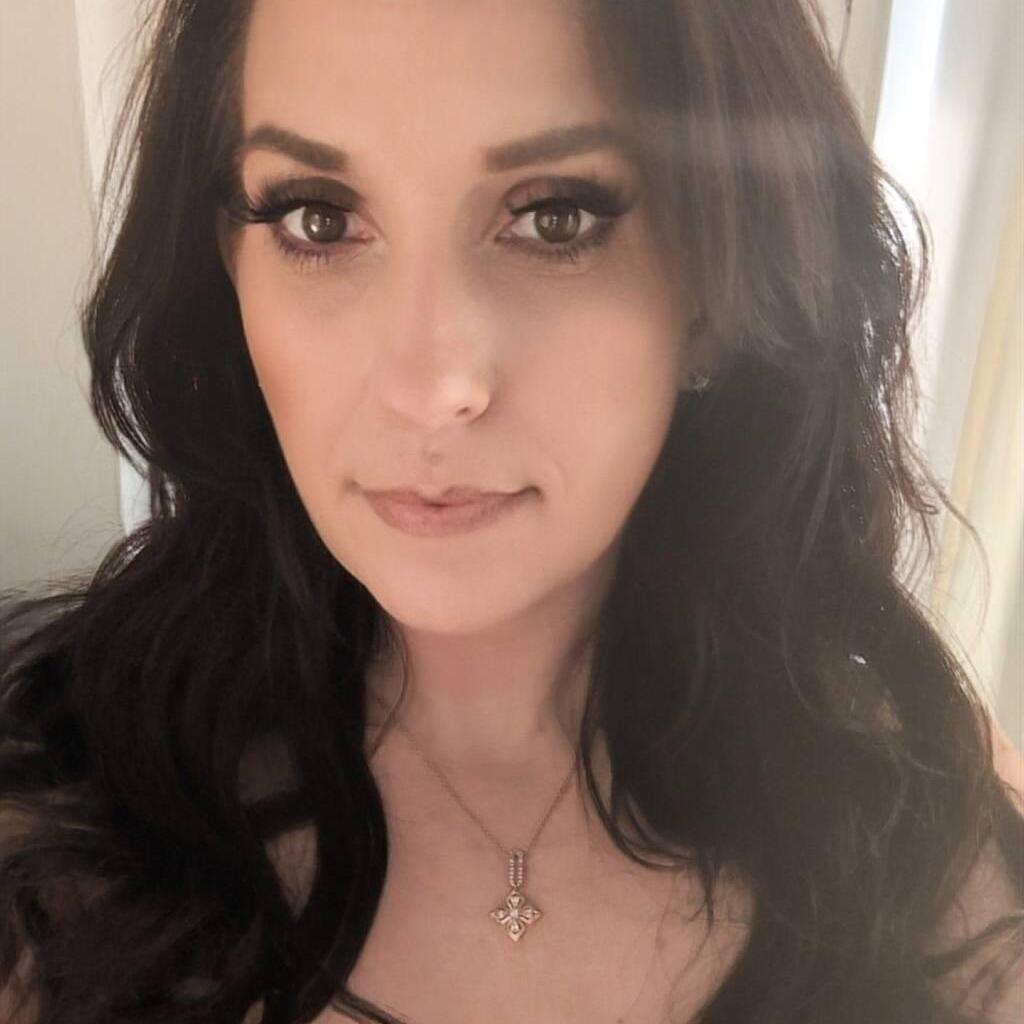 
                        Candy Malcolm
                     is Female Escorts. | Calgary | Alberta | Canada | canadapleasure.com 