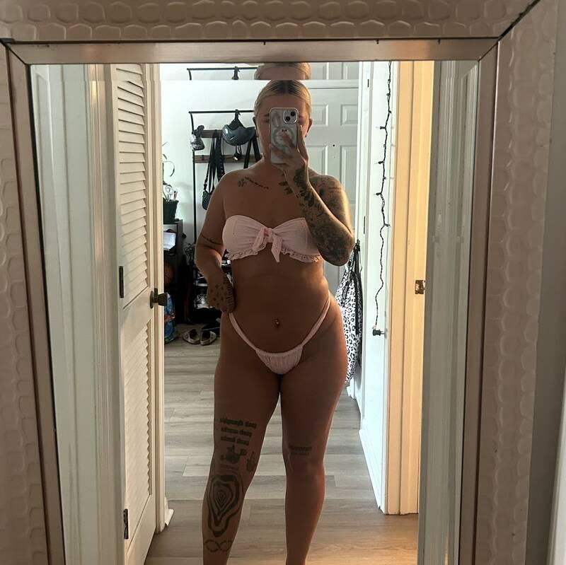 
                        Hannah
                     is Female Escorts. | Red Deer | Alberta | Canada | canadapleasure.com 