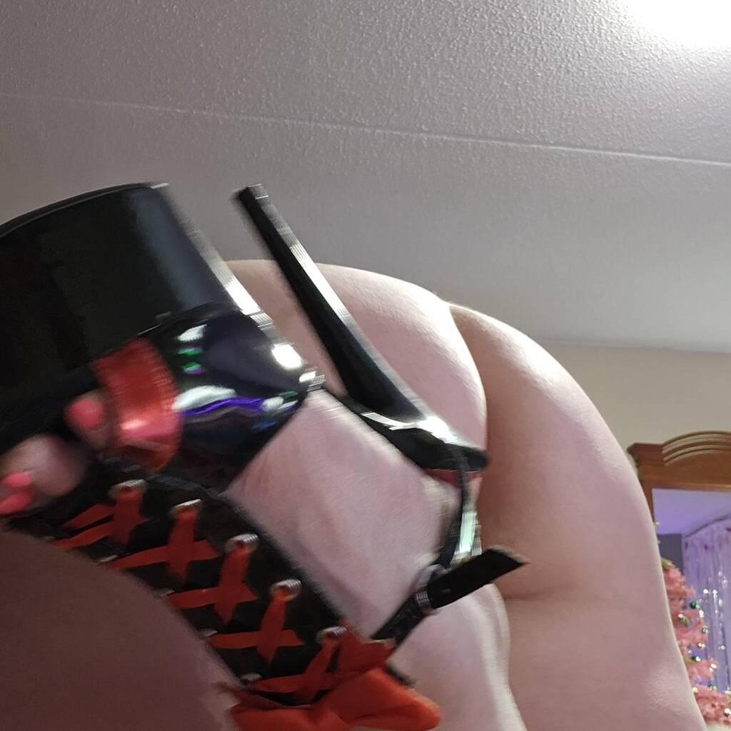 
                        Lisa Marie
                     is Female Escorts. | Barrie | Ontario | Canada | canadapleasure.com 