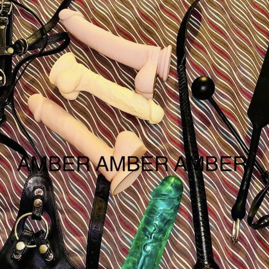 
                        Amber
                     is Female Escorts. | Montreal | Quebec | Canada | canadapleasure.com 